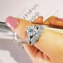 Lade das Bild in den Galerie-Viewer, luxury halo silver bride wedding ring set for women jewelry
