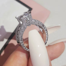 Carica l&#39;immagine nel visualizzatore di Gallery, luxury wow Halo silver Engagement Ring For Women Jewelry
