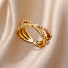 Carica l&#39;immagine nel visualizzatore di Gallery, Women Chain Hollow Out Crystal Zircon Finger Ring Jewelry
