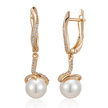 Lade das Bild in den Galerie-Viewer, Trendy Pearl Long Drop Earrings For Women Vintage Party Jewelry
