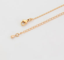 Carica l&#39;immagine nel visualizzatore di Gallery, New Style Circle Heart Shaped Gold Color Classics Necklace for Women
