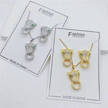 Charger l&#39;image dans la galerie, Chain Copper Pendant Micro-set Leopard Necklace Earring Jewelry Set
