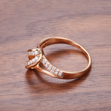 Cargar imagen en el visor de la galería, 585 Rose Gold Cross Crystal Rings for Women
