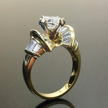 Lade das Bild in den Galerie-Viewer, Romantic Women Finger Gold Color Shiny Marquise CZ Ring

