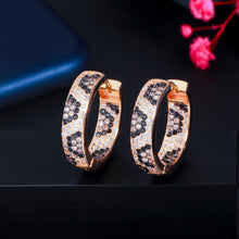 Charger l&#39;image dans la galerie, Luxury tiger Round Circle Hoop Earrings for Women
