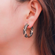 Load image into Gallery viewer, Luxury tiger Round Circle Hoop Earrings for Women
