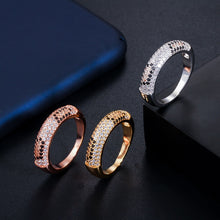 Carica l&#39;immagine nel visualizzatore di Gallery, Hot Shiny Micro Pave Round Finger Ring Jewelry for Women
