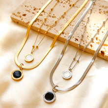 Cargar imagen en el visor de la galería, Women Layered Chains With Black White Shell Roman Numerals Necklace
