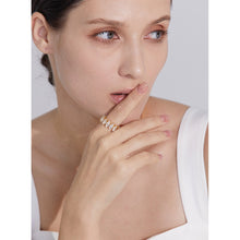 Lade das Bild in den Galerie-Viewer, Cubic Zirconia Exquisite Stainless Steel Chic Open Ring Jewelry
