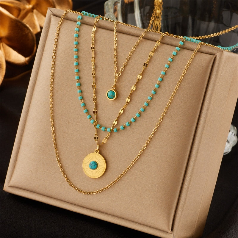 Multilayer Green Stone Round Pendant Necklaces