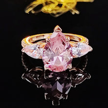 Cargar imagen en el visor de la galería, Pear Cut Gold Color Pink Designer Ring for Women
