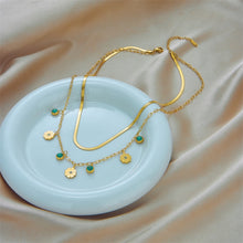 Carica l&#39;immagine nel visualizzatore di Gallery, Layer Green Stone Flower Pendant Necklace For Women

